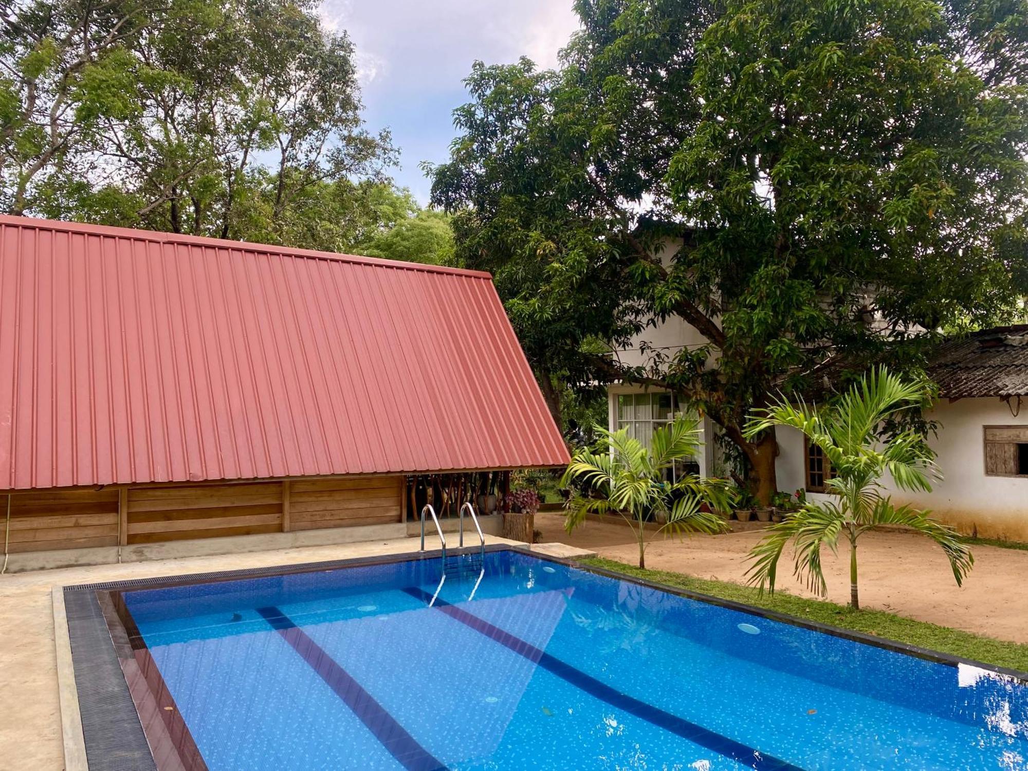 Habarana New Star Homestay ภายนอก รูปภาพ