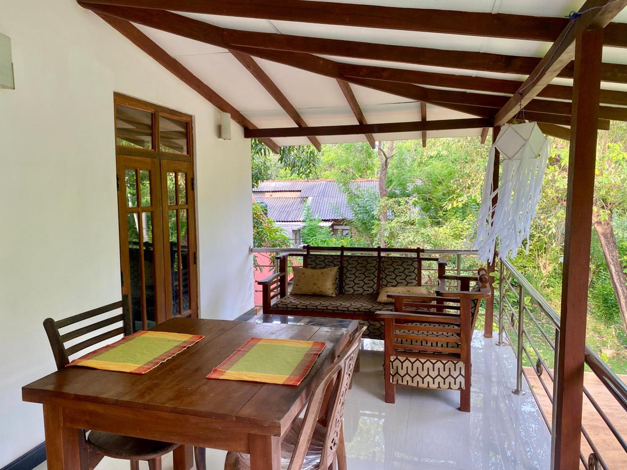Habarana New Star Homestay ภายนอก รูปภาพ